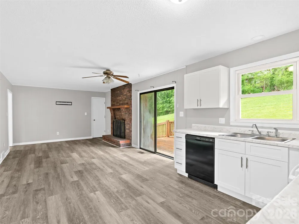 16 Sun Valley Court Alexander, NC 28701