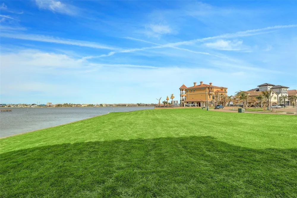 2530 Beacon Circle League City, TX 77573