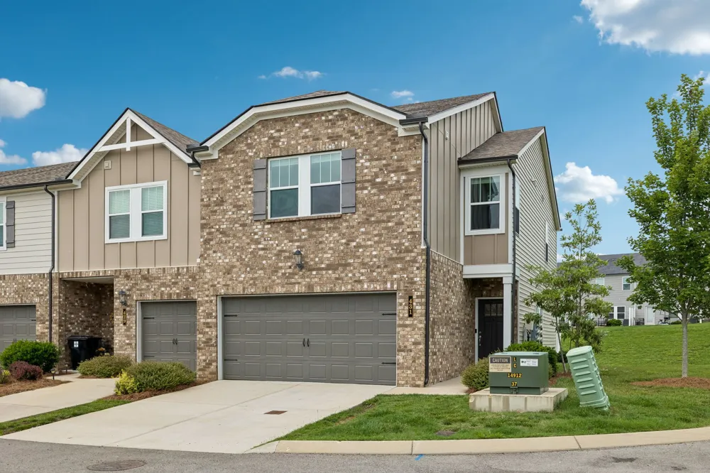 431 Palmetto Dr Columbia, TN 38401