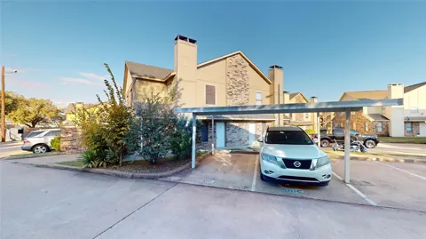 2117 W Walnut Street #D