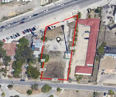 514 Historic Old Hwy 90