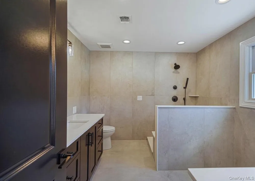 66 Euclid Avenue Massapequa, NY 11758