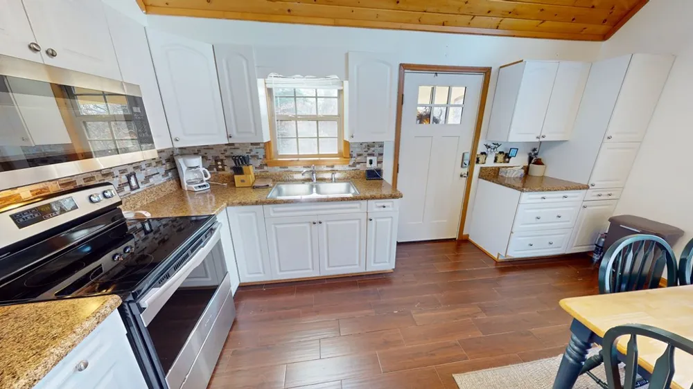 324 Azalea Ridge Topton, NC 28781