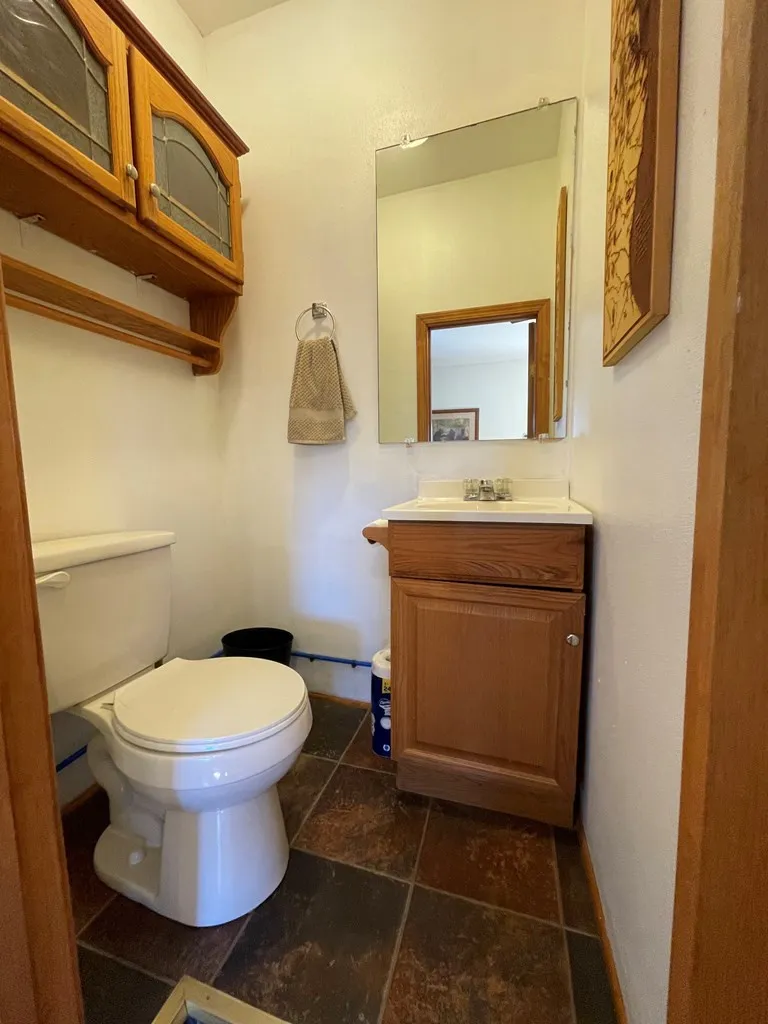 324 Azalea Ridge Topton, NC 28781