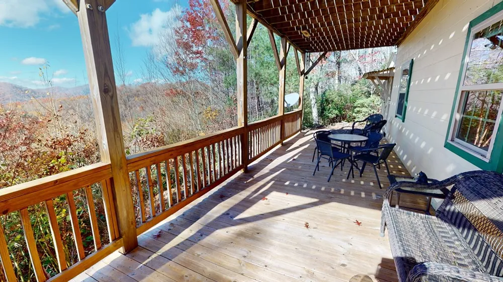 324 Azalea Ridge Topton, NC 28781