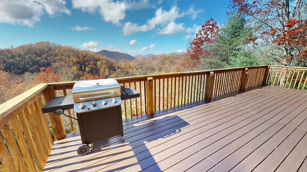 324 Azalea Ridge Topton, NC 28781