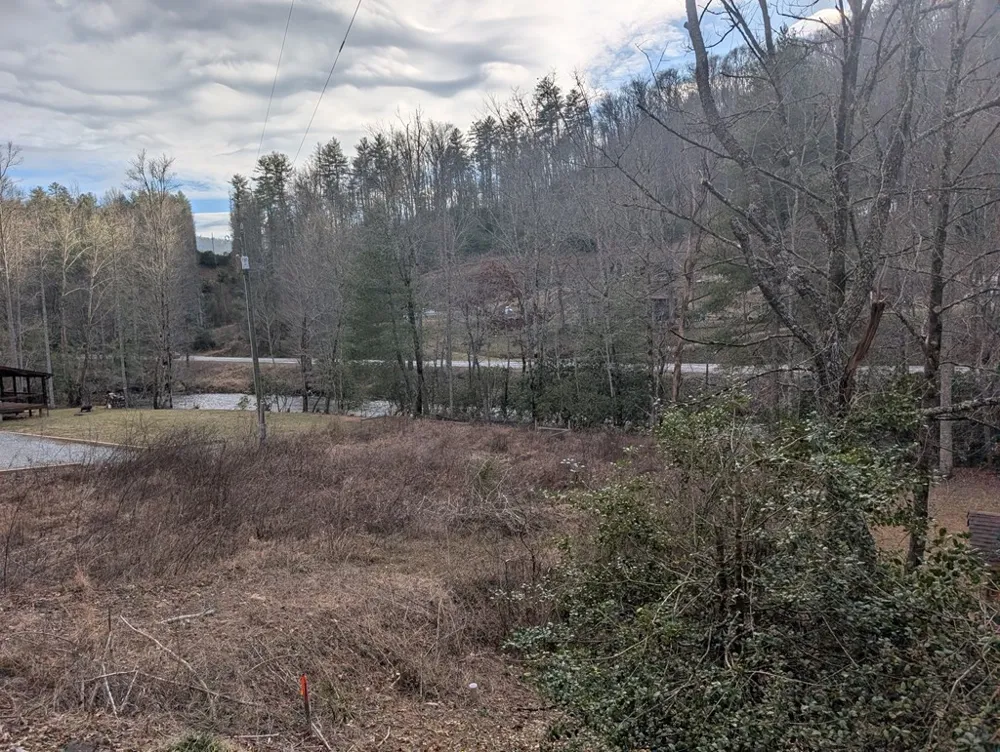 Lot 3 Riverview Robbinsville, NC 28771