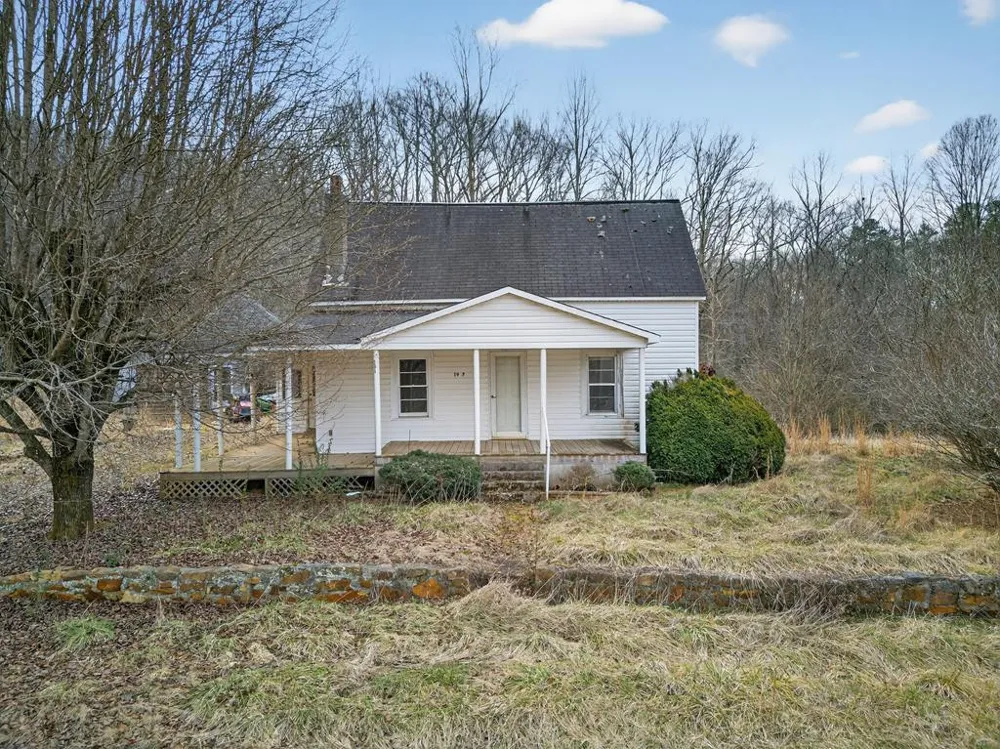 1917 Fairview Road Andrews, NC 28901