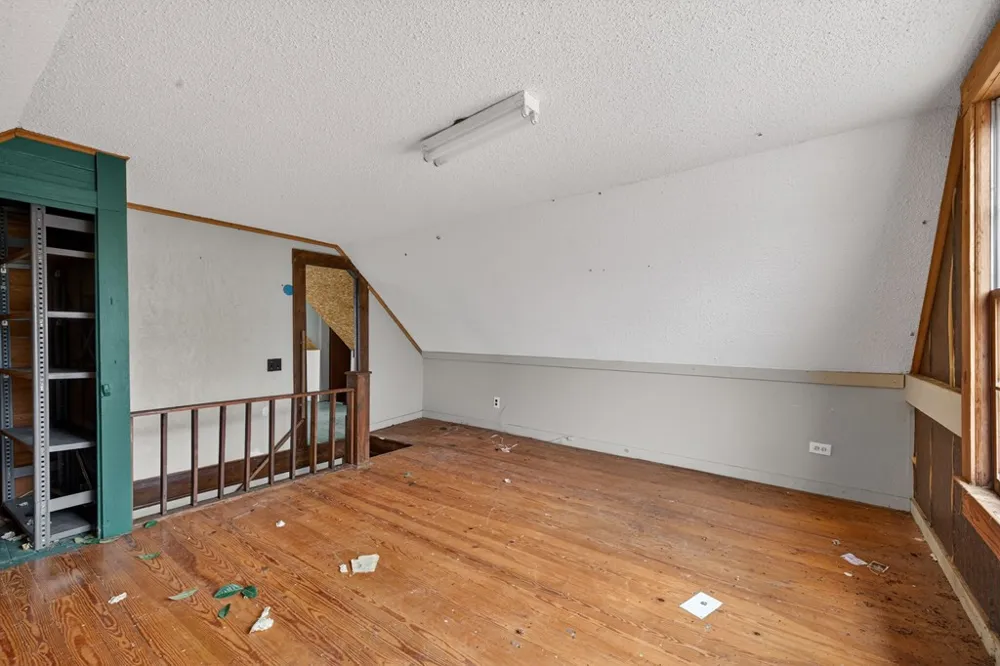 1917 Fairview Road Andrews, NC 28901