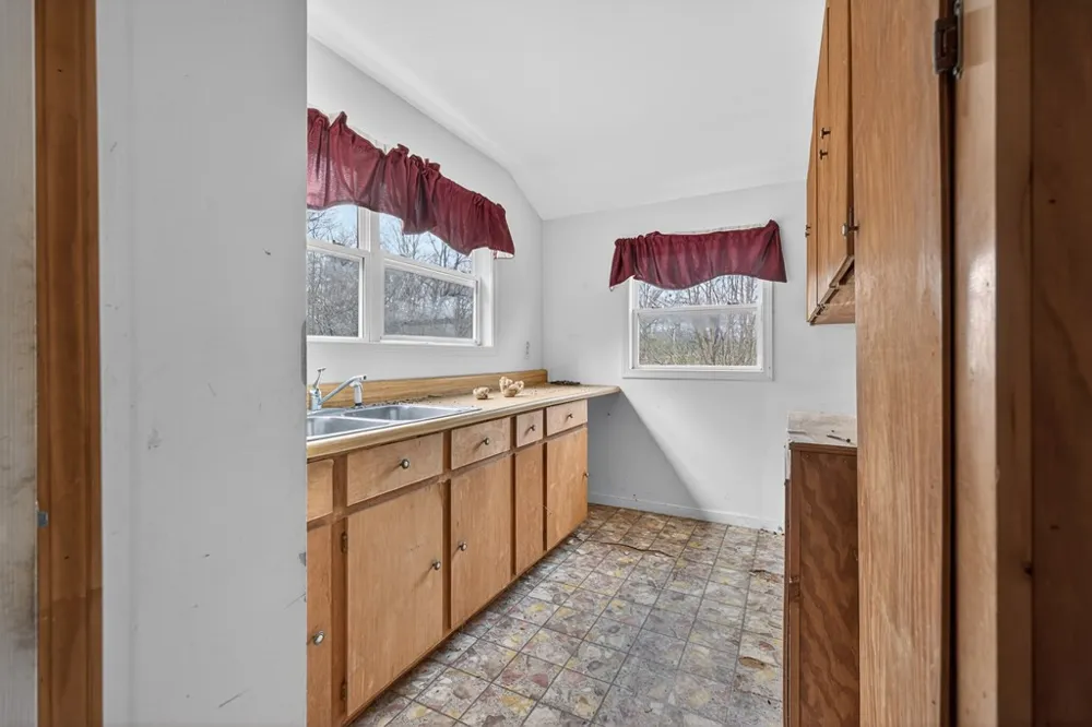 1917 Fairview Road Andrews, NC 28901