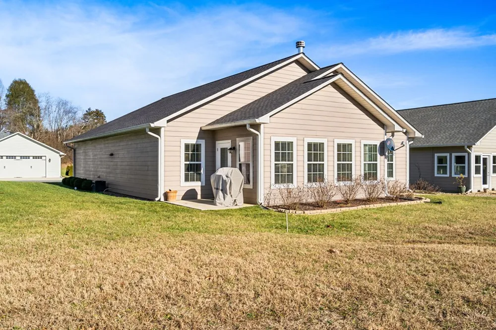 116 Riverwalk Circle Hayesville, NC 28904