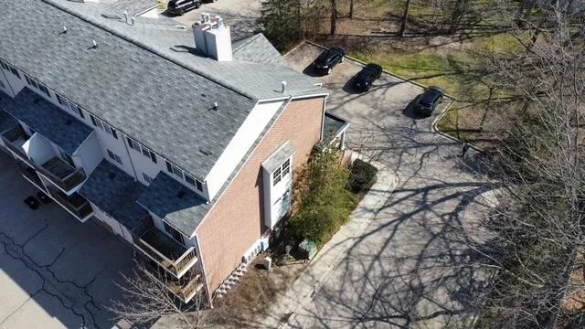 16874 Farmington Road Livonia City, MI 48154