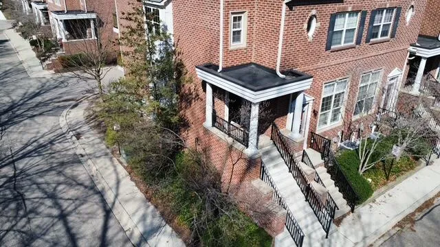 16874 Farmington Road Livonia City, MI 48154