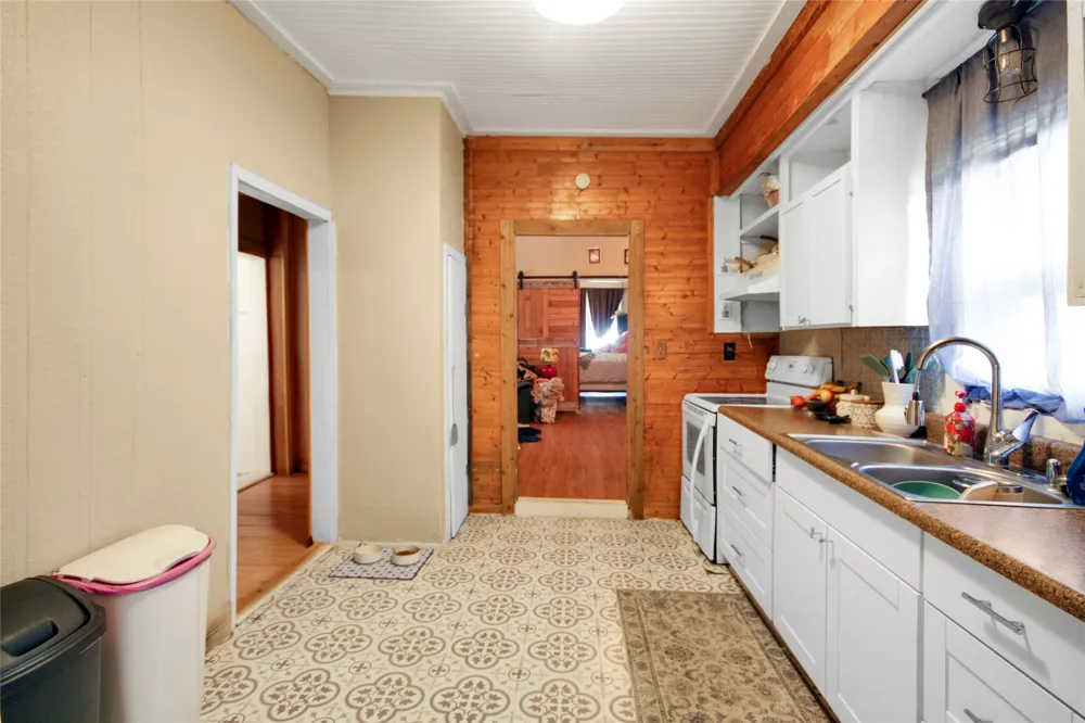 334 Knox Street Jacksboro, TX 76458