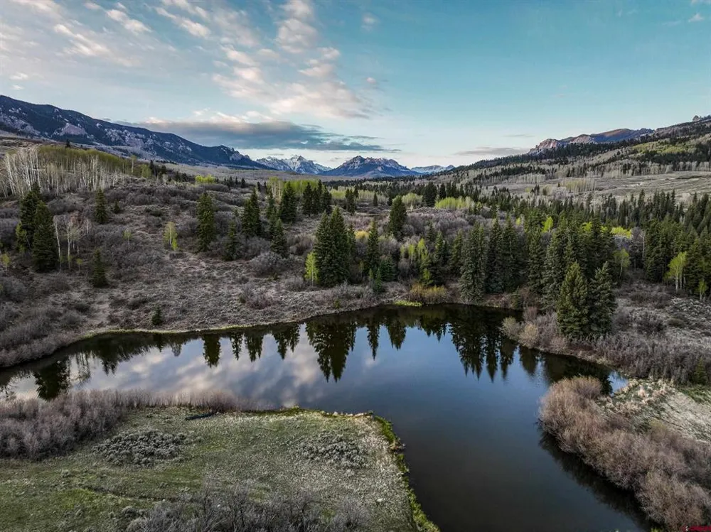 1354 County Road 858 Cimarron, CO 81220