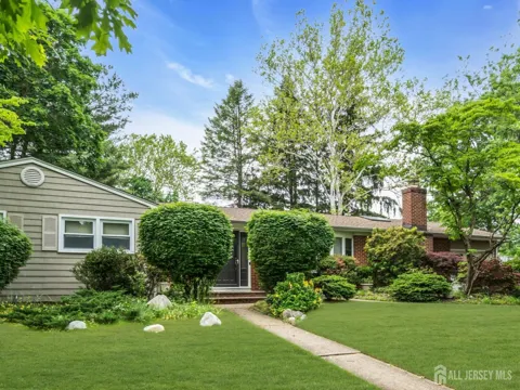 3 Packard Road