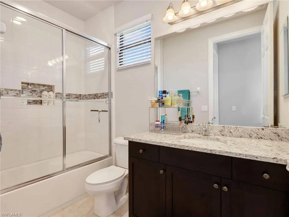 2756 Crystal Way Naples, FL 34119