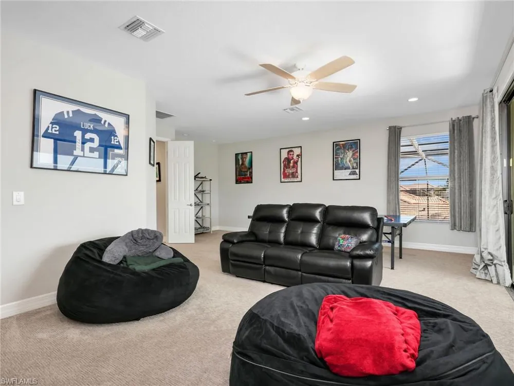 2756 Crystal Way Naples, FL 34119