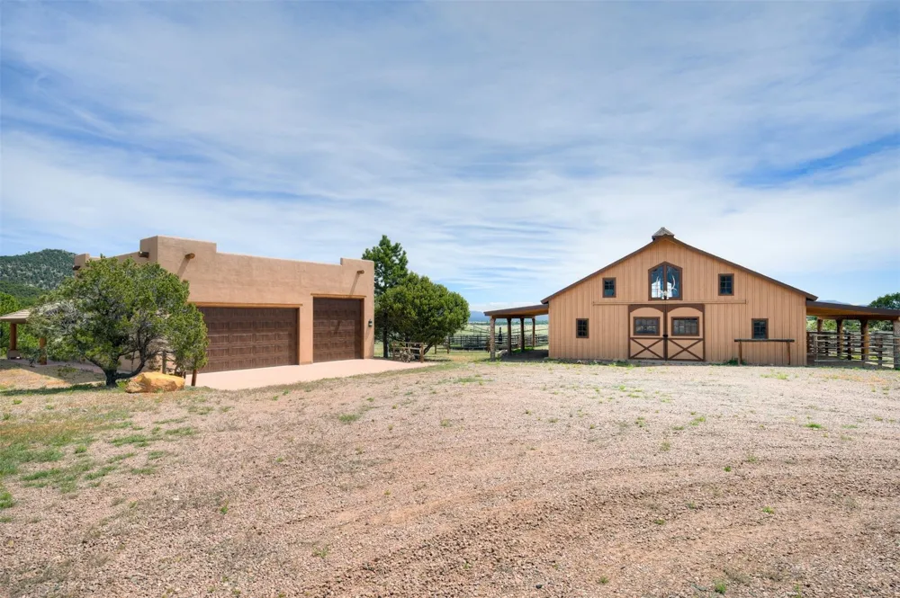 1328 Round Up Road Westcliffe, CO 81252