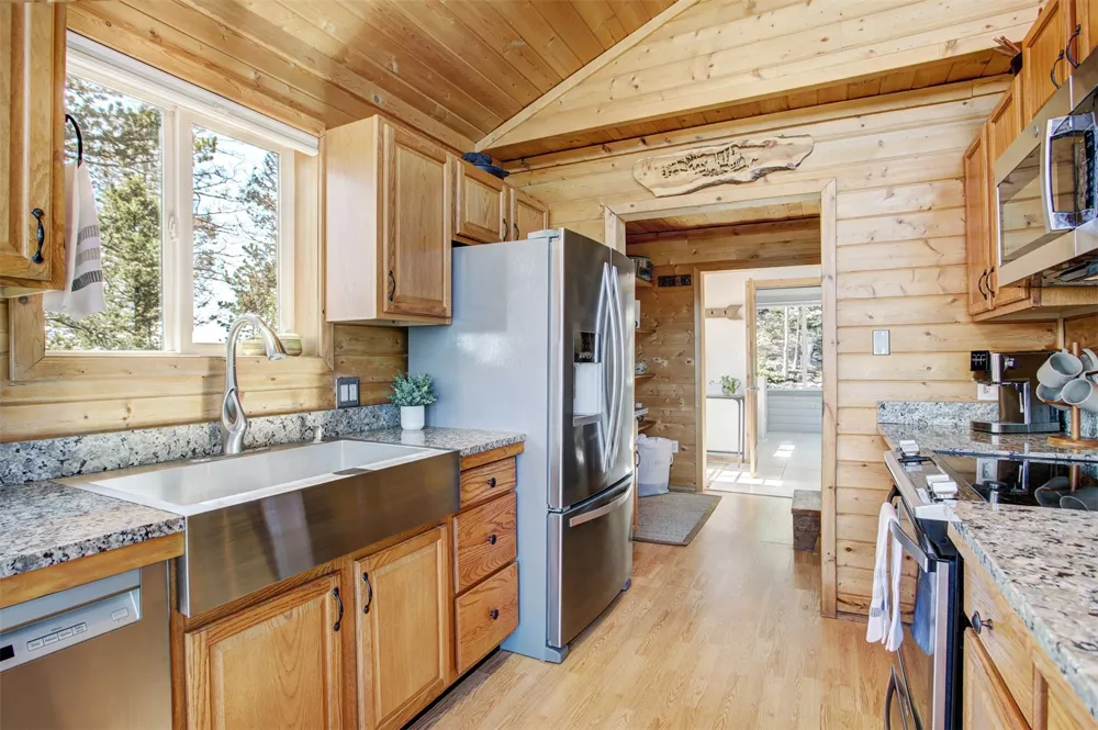 71 Red Cloud Drive Jefferson, CO 80432
