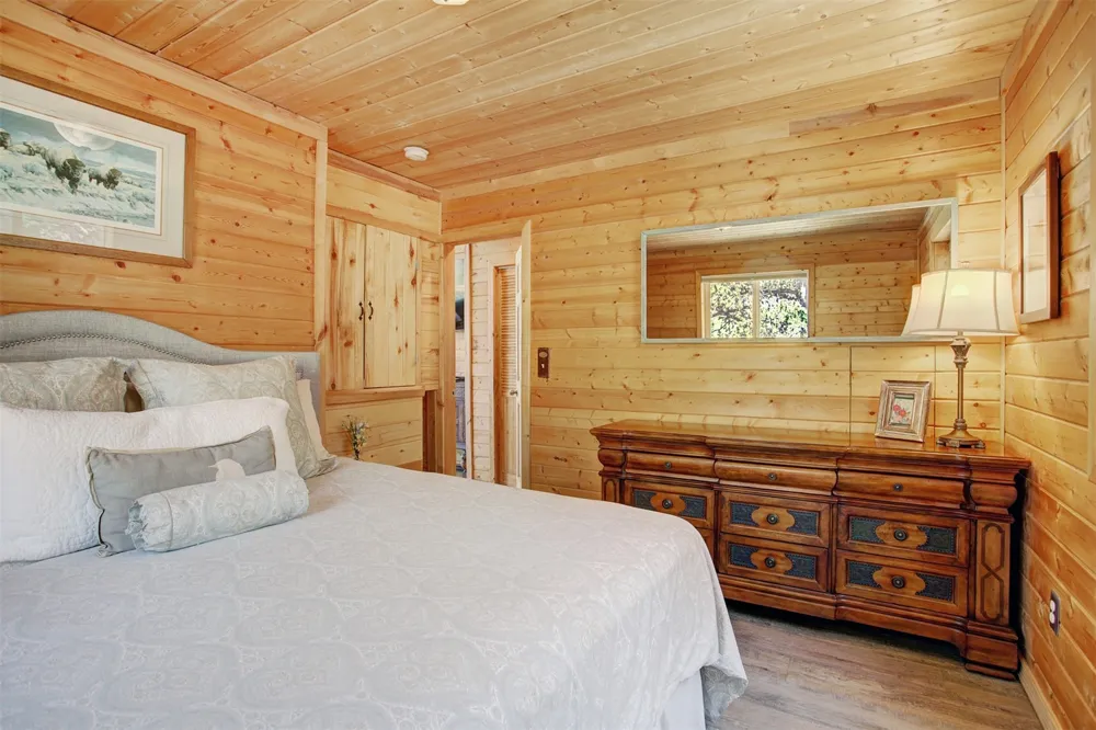 71 Red Cloud Drive Jefferson, CO 80432