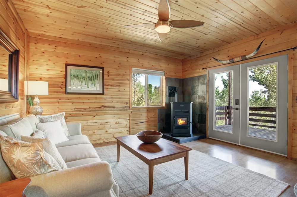 71 Red Cloud Drive Jefferson, CO 80432