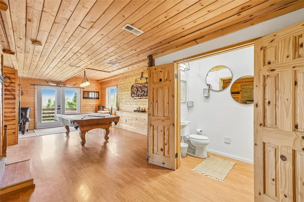 71 Red Cloud Drive Jefferson, CO 80432