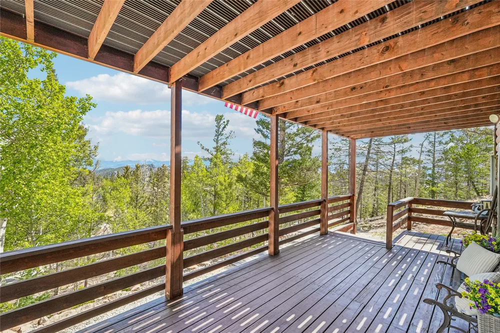 71 Red Cloud Drive Jefferson, CO 80432