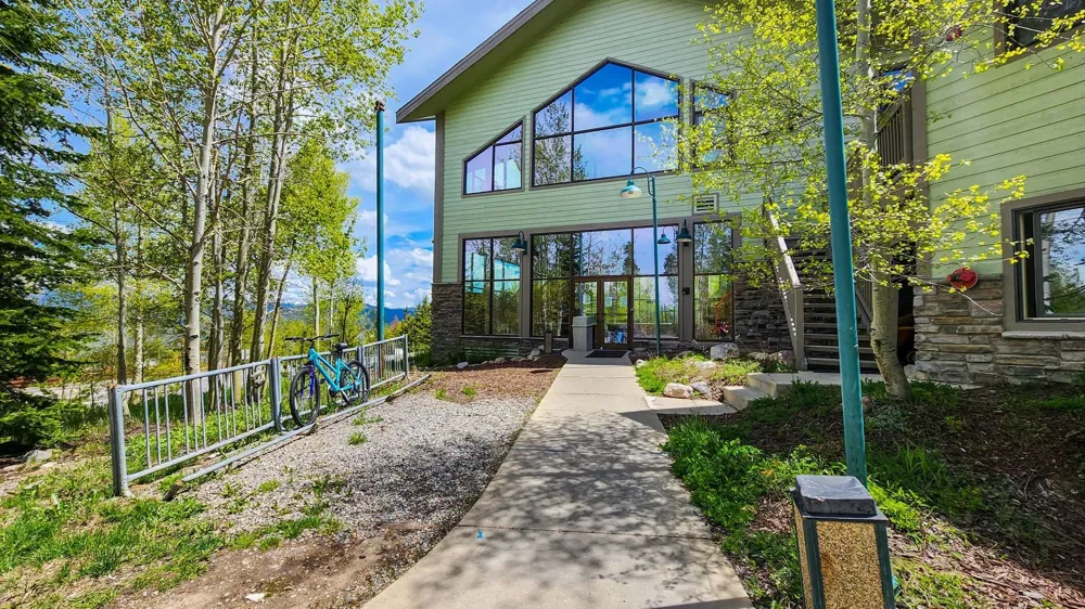 8100 Ryan Gulch Road #106 Wildernest, CO 80498