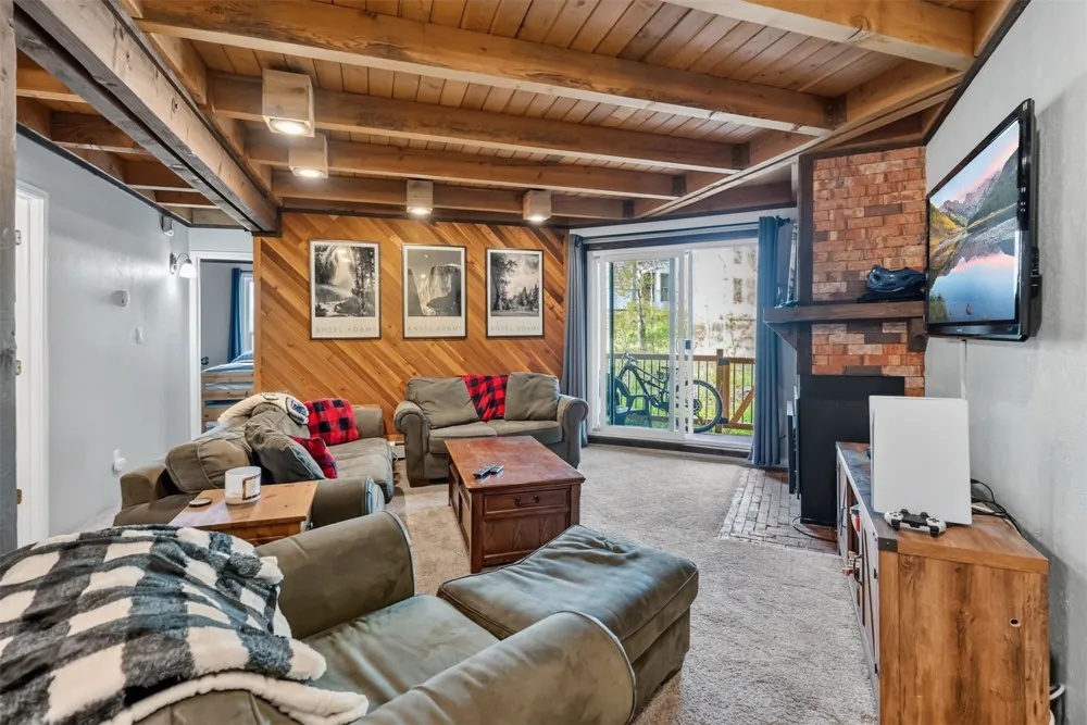 8100 Ryan Gulch Road #106 Wildernest, CO 80498