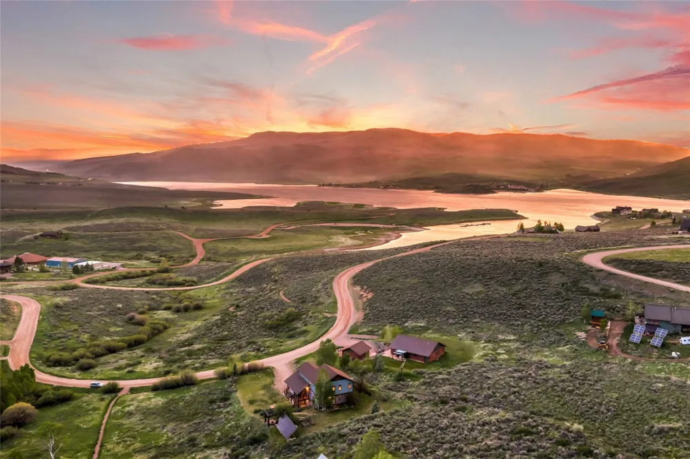 31430 Shoshone Way Oak Creek, CO 80467