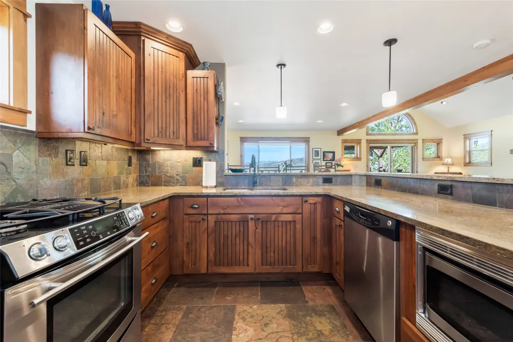 31430 Shoshone Way Oak Creek, CO 80467