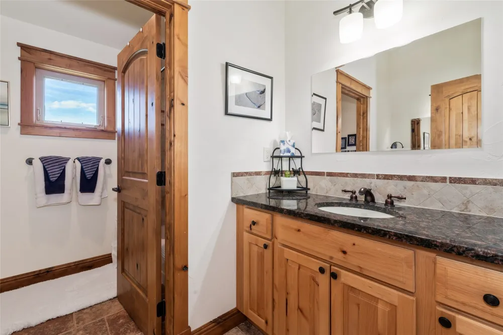 31430 Shoshone Way Oak Creek, CO 80467