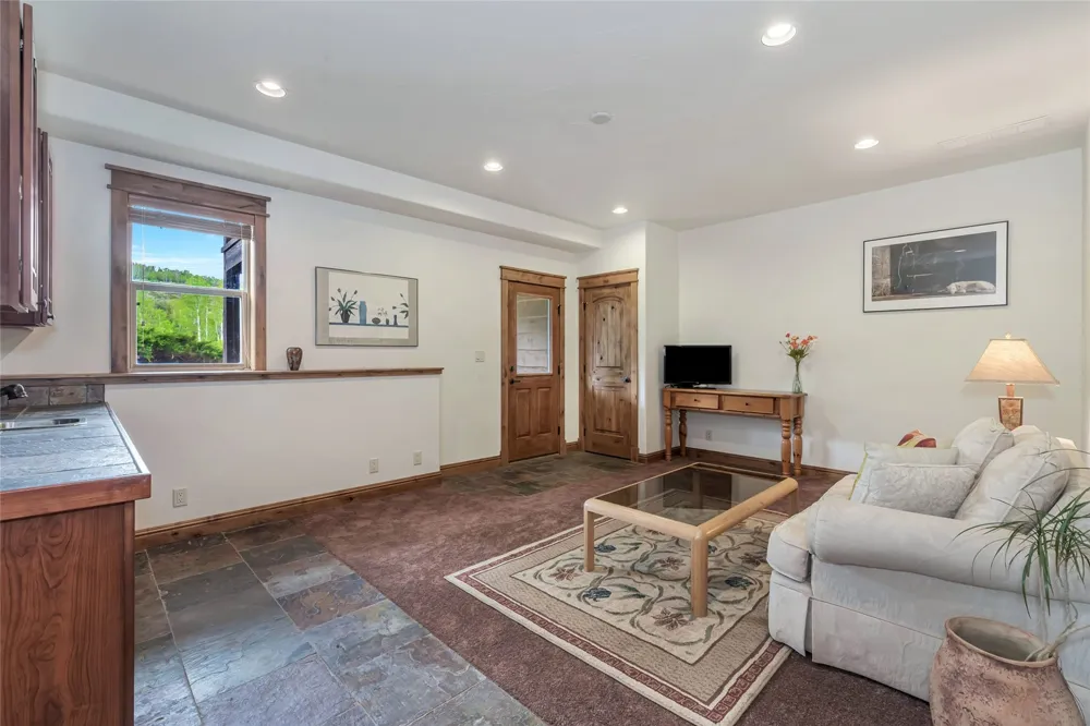 31430 Shoshone Way Oak Creek, CO 80467