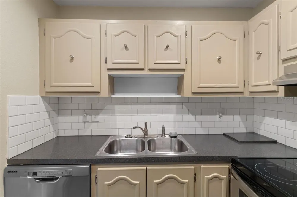 12102 BOYNTON LANE #B New Port Richey, FL 34654
