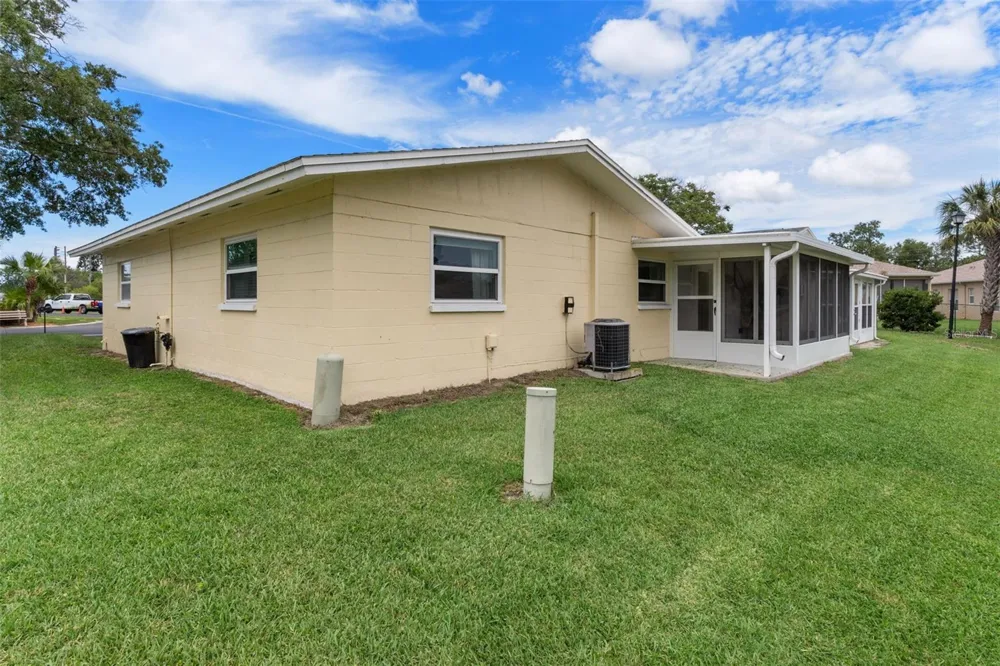 12102 BOYNTON LANE #B New Port Richey, FL 34654