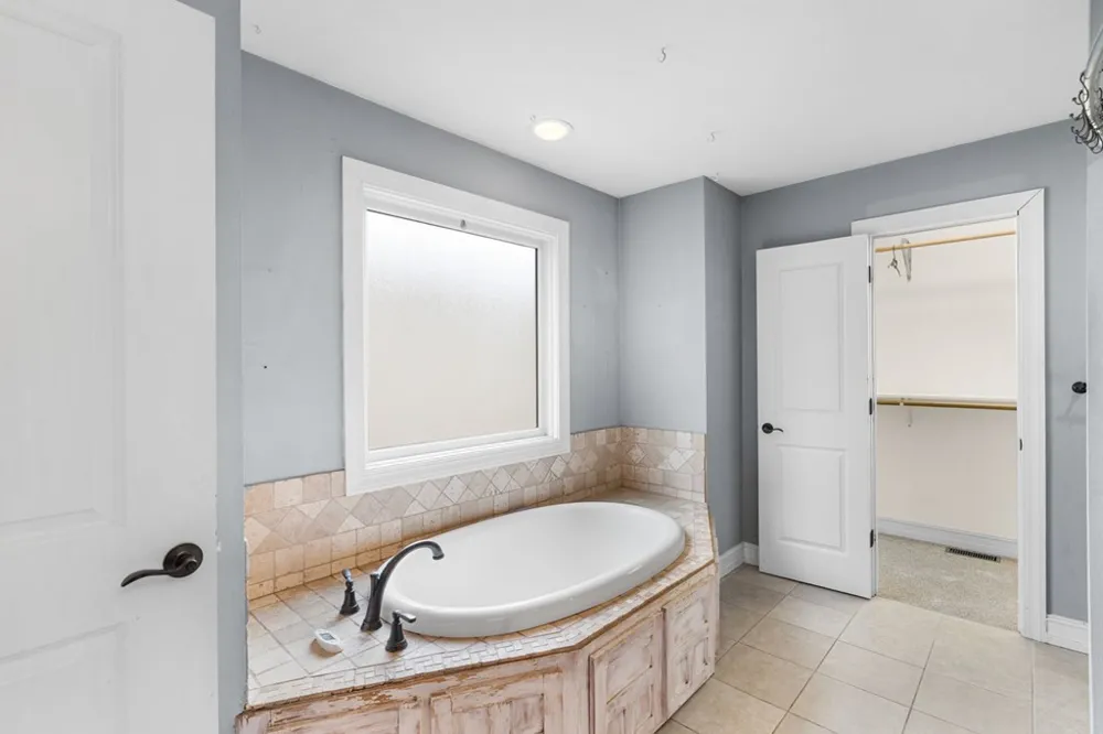 202 Bell Orchard Drive Hayesville, NC 28904
