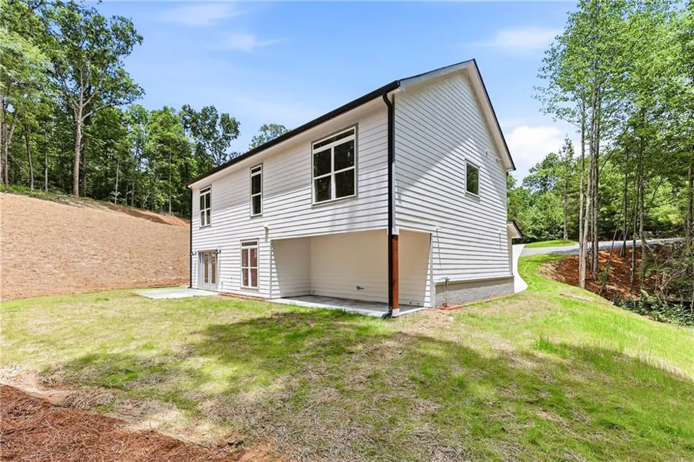5851 Canterbury Way Clermont, GA 30527