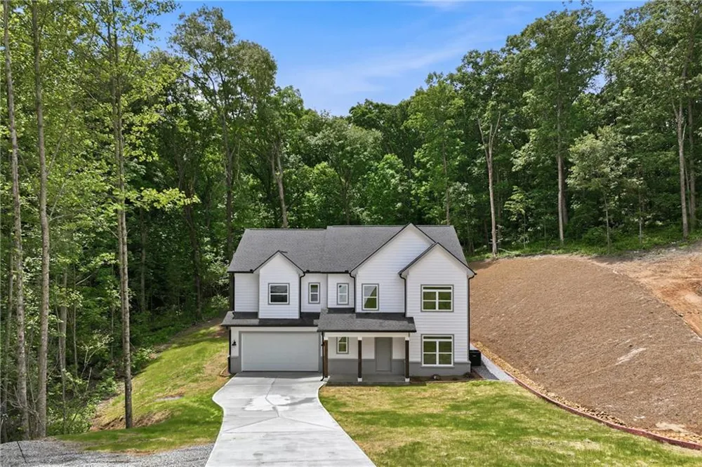 5851 Canterbury Way Clermont, GA 30527