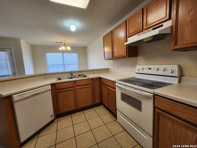 3014 Green Mountain Dr New Braunfels, TX 78130