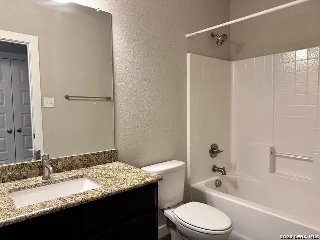 371 CREEKSIDE CURV New Braunfels, TX 78130