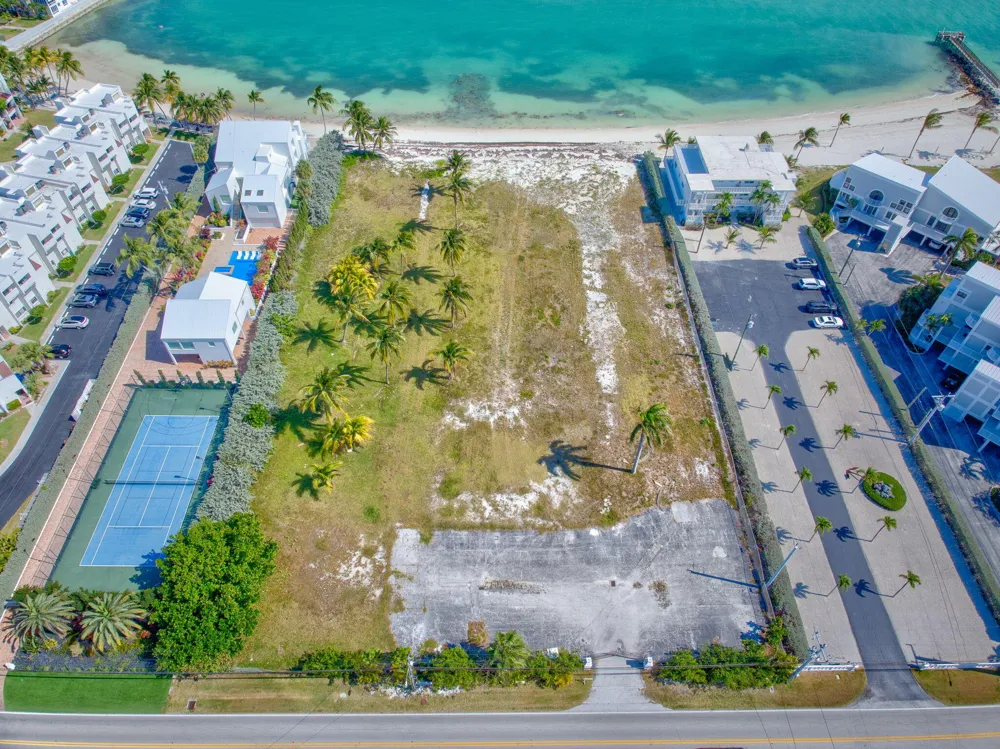 721 W Ocean Drive
