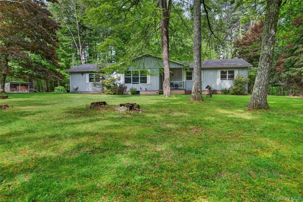 11 Fairway Drive Highland Lake, NY 12743