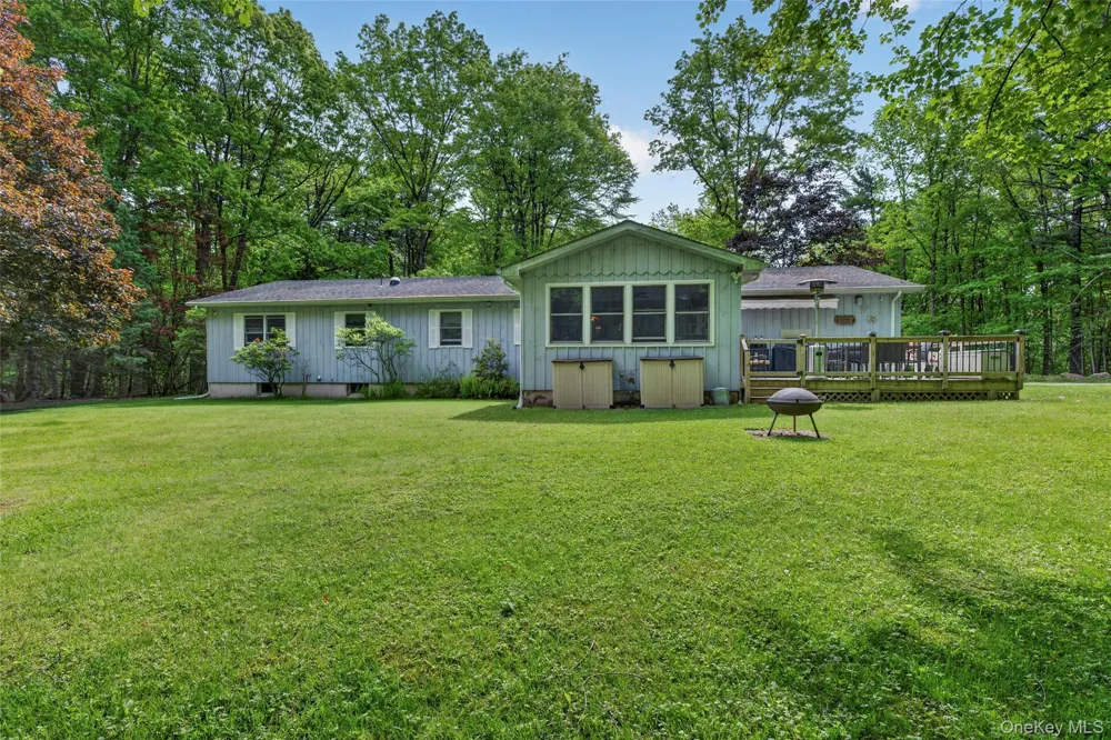 11 Fairway Drive Highland Lake, NY 12743