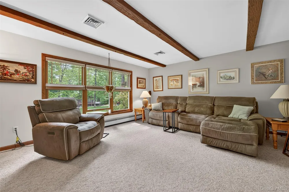 11 Fairway Drive Highland Lake, NY 12743