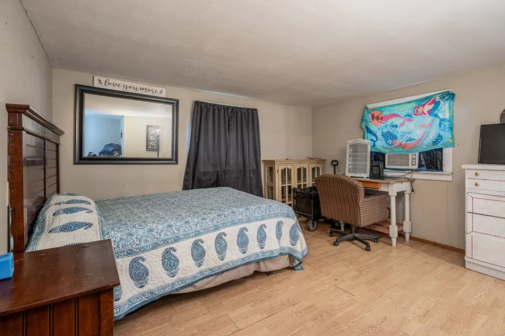385 Aquone Andrews, NC 28901