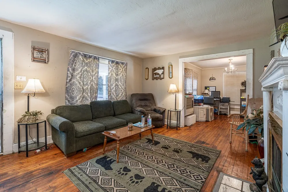385 Aquone Andrews, NC 28901