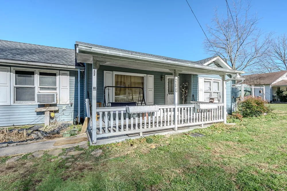 385 Aquone Andrews, NC 28901