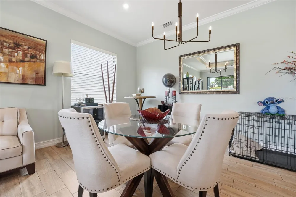 6619 35TH COURT E Sarasota, FL 34243