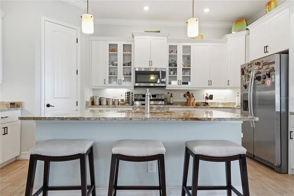 6619 35TH COURT E Sarasota, FL 34243